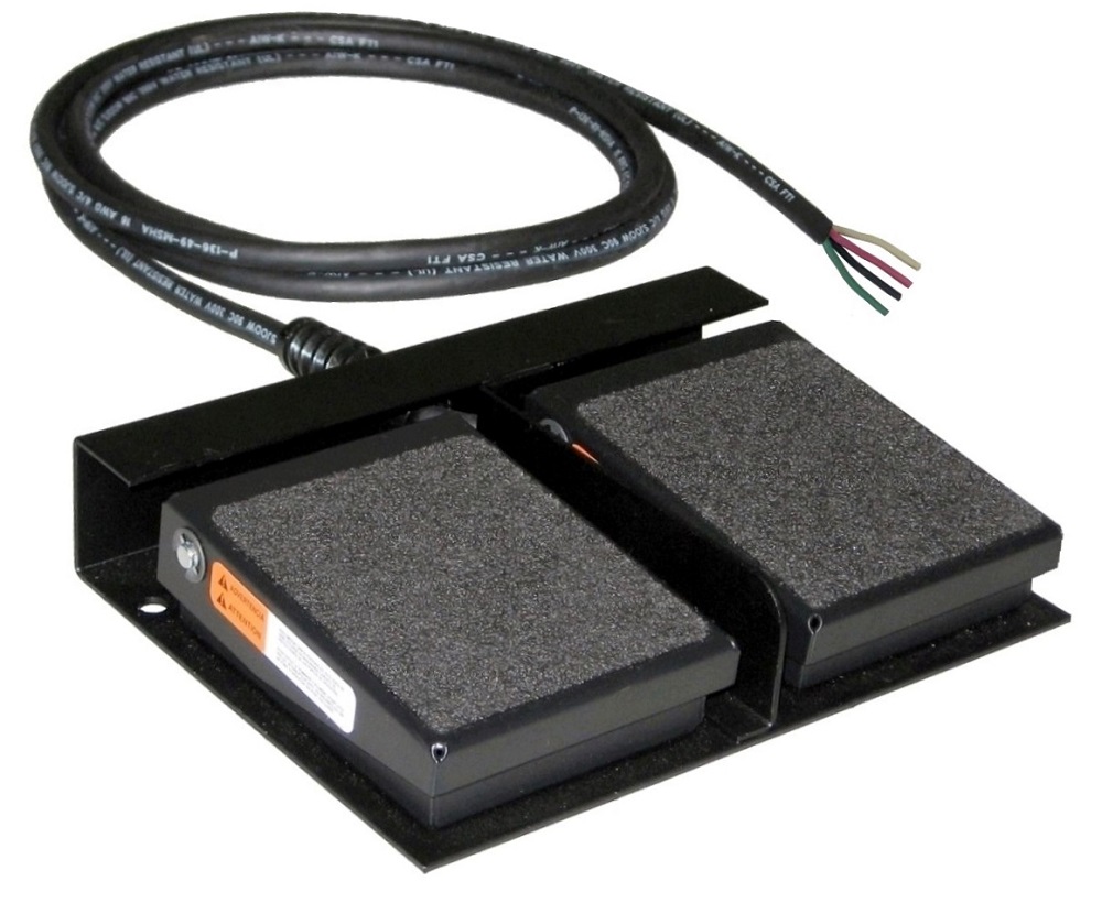 DS100 (Dual-Pedal S-Series Foot Switch with Cable) - SSC Controls