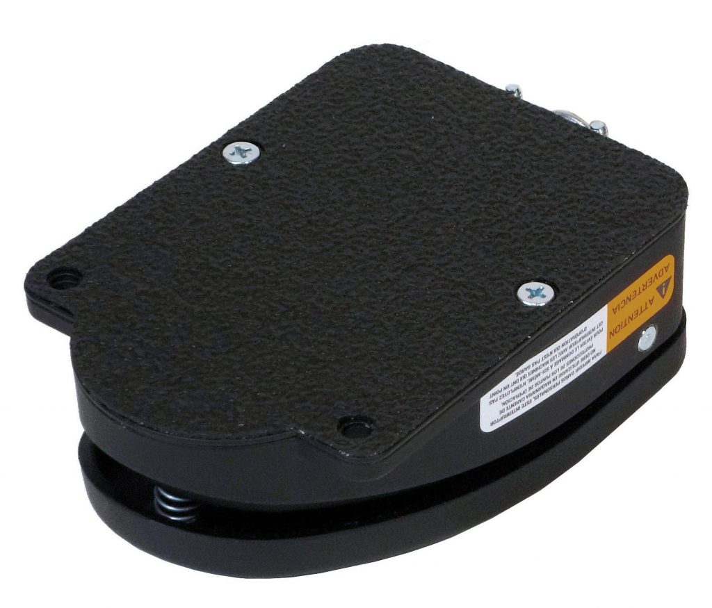 F222 (F-Series Medium-Duty Foot Switch, 2-Switch, 2-Stage) - SSC Controls