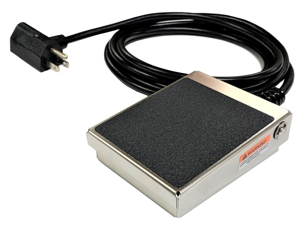 S300W-0501 Foot Switch, SSC Controls, Cable with Piggyback Series Plug, Water-Tight, Dust-Tight, Corrosion Resistant